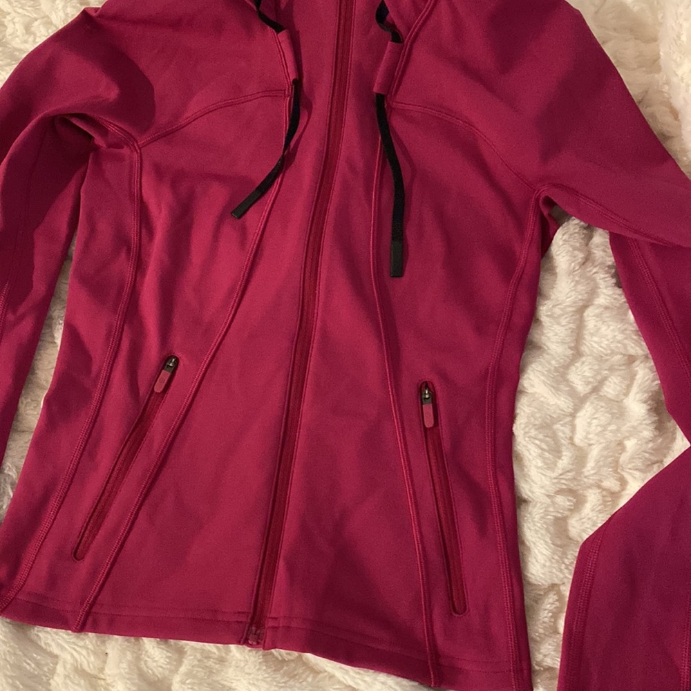 Lululemon Rain Repellent Hooded Define Jacket - Picture 2 of 3